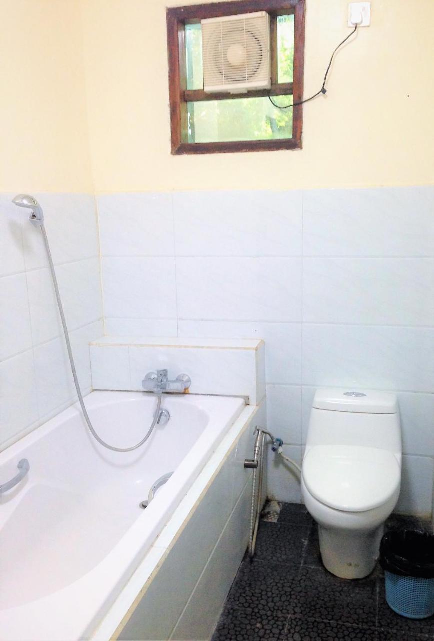 Kyaw Myanmar Hotel Gyeiktaw Luaran gambar